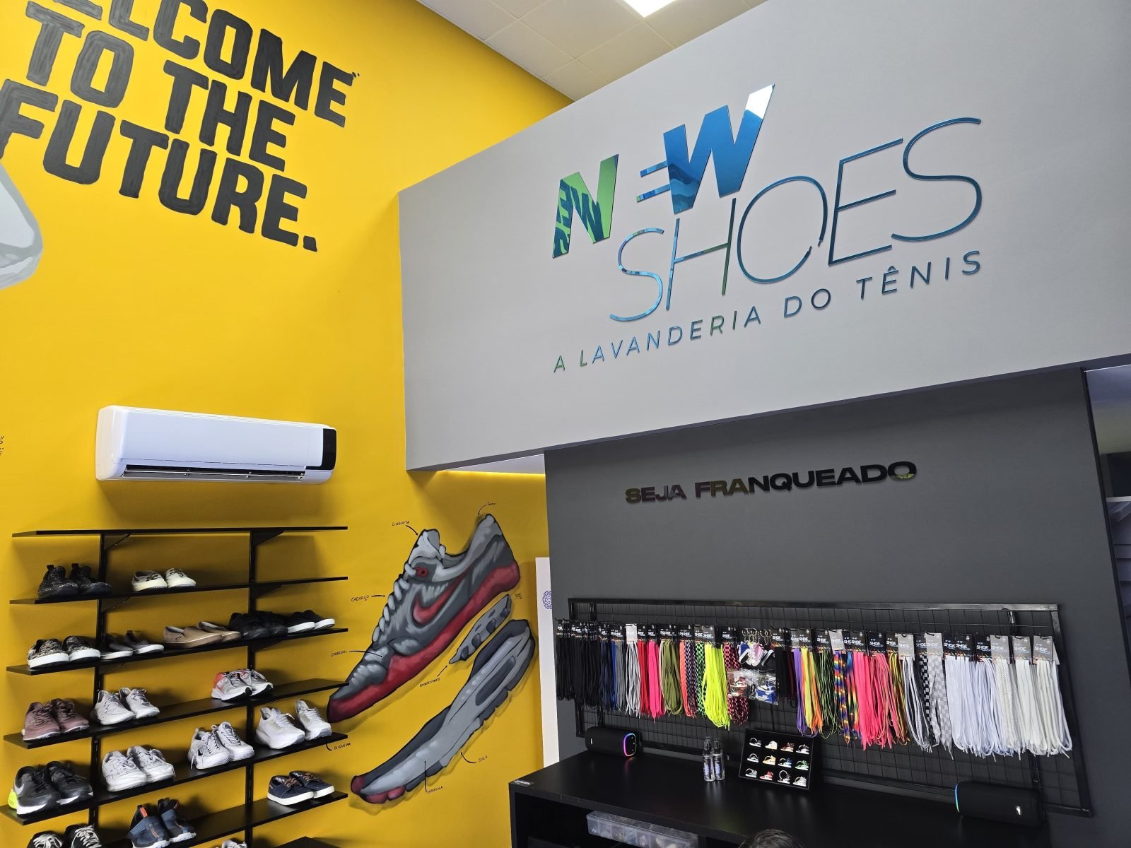 New Shoes desembarca em Fortaleza: franquia premiada que opera em 5 países traz serviço de higienização de calçados para a capital cearense